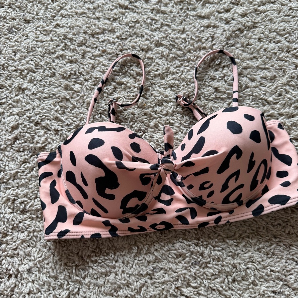 SHEIN Pink and Black Leopard Print Bikini Top